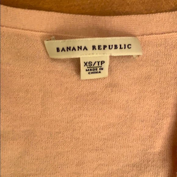 Pink Banana Republic XS Button Up - Picture 3 of 12